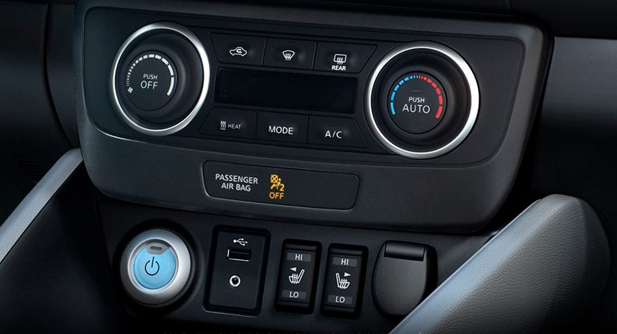 Nissan Leaf Interior6