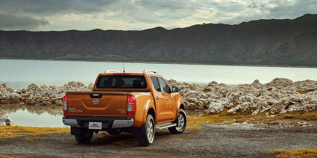 Nissan NP300 Frontier Exterior4
